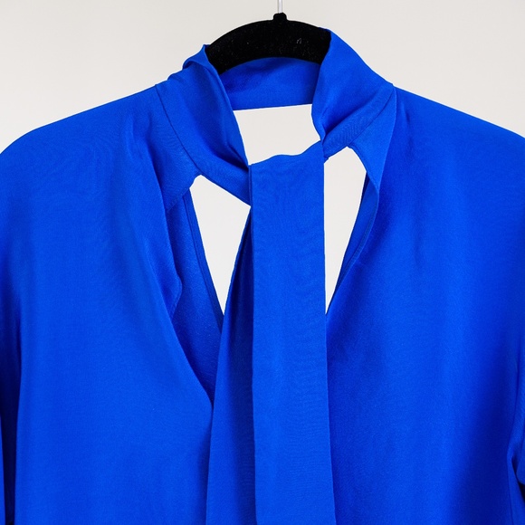 AUM Couture 100% Silk Sapphire Blue Tie-Neck Blouse | Size S | Made in USA - Picture 3 of 6